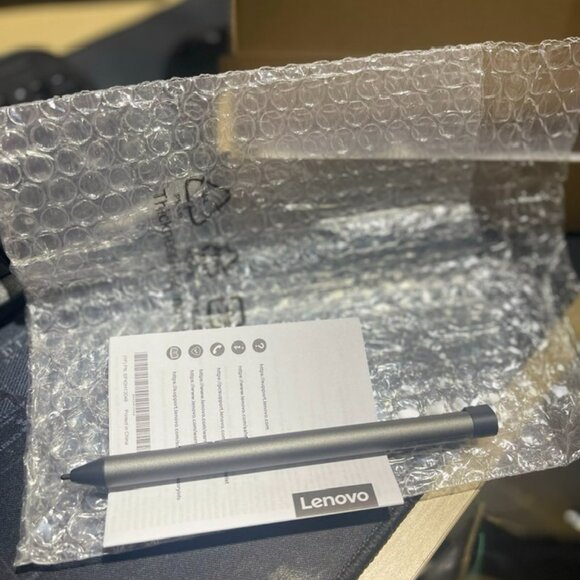 Lenovo Digital Pen 2 (Laptop) - Ultra-Tactile Response - 4,096 Levels of Pressur - Picture 3 of 10